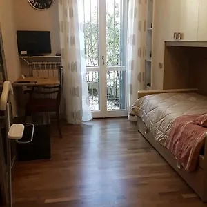  Affittacamere Camera A 10 Minuti Dal Policlinico Ed Eni
